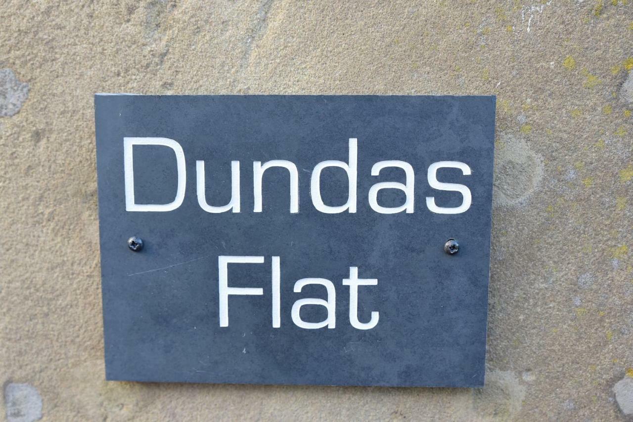 Dundas Flat, 1 Bedroom, クリフ エクステリア 写真