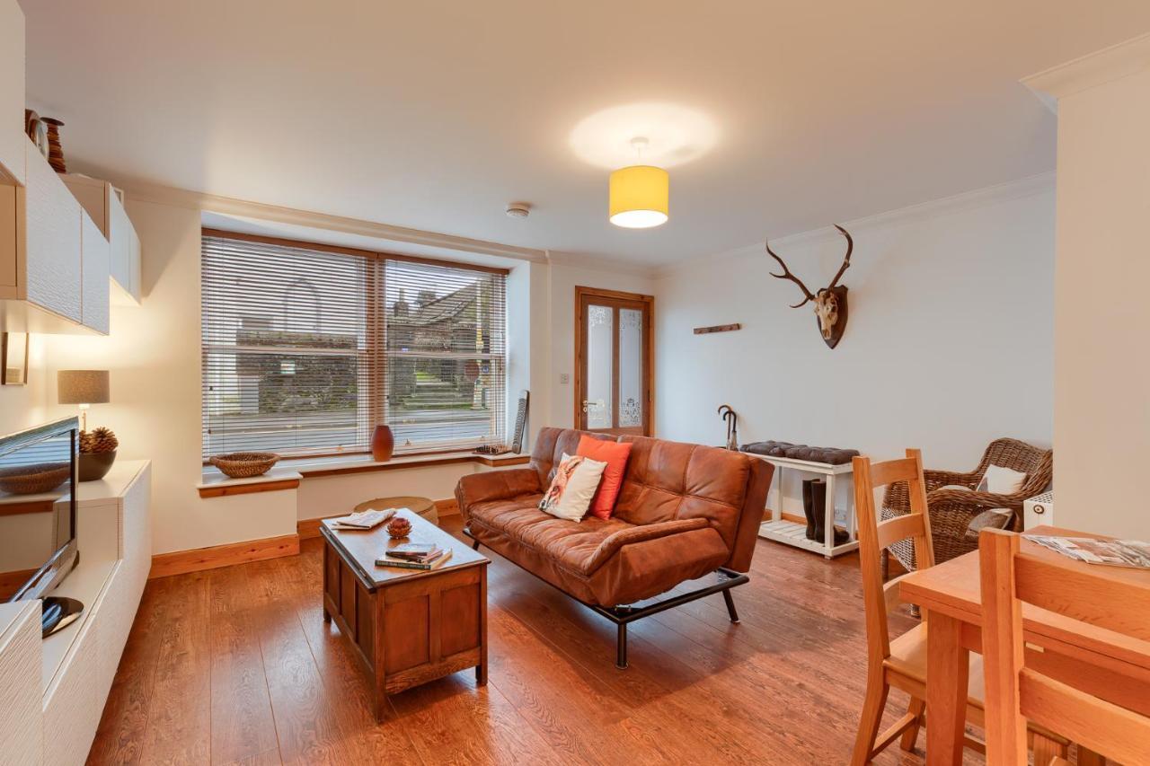 Dundas Flat, 1 Bedroom, クリフ エクステリア 写真