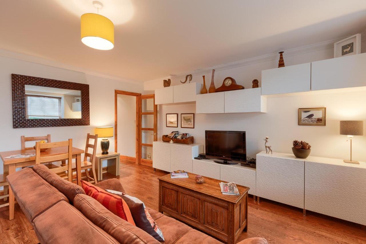 Dundas Flat, 1 Bedroom, クリフ エクステリア 写真